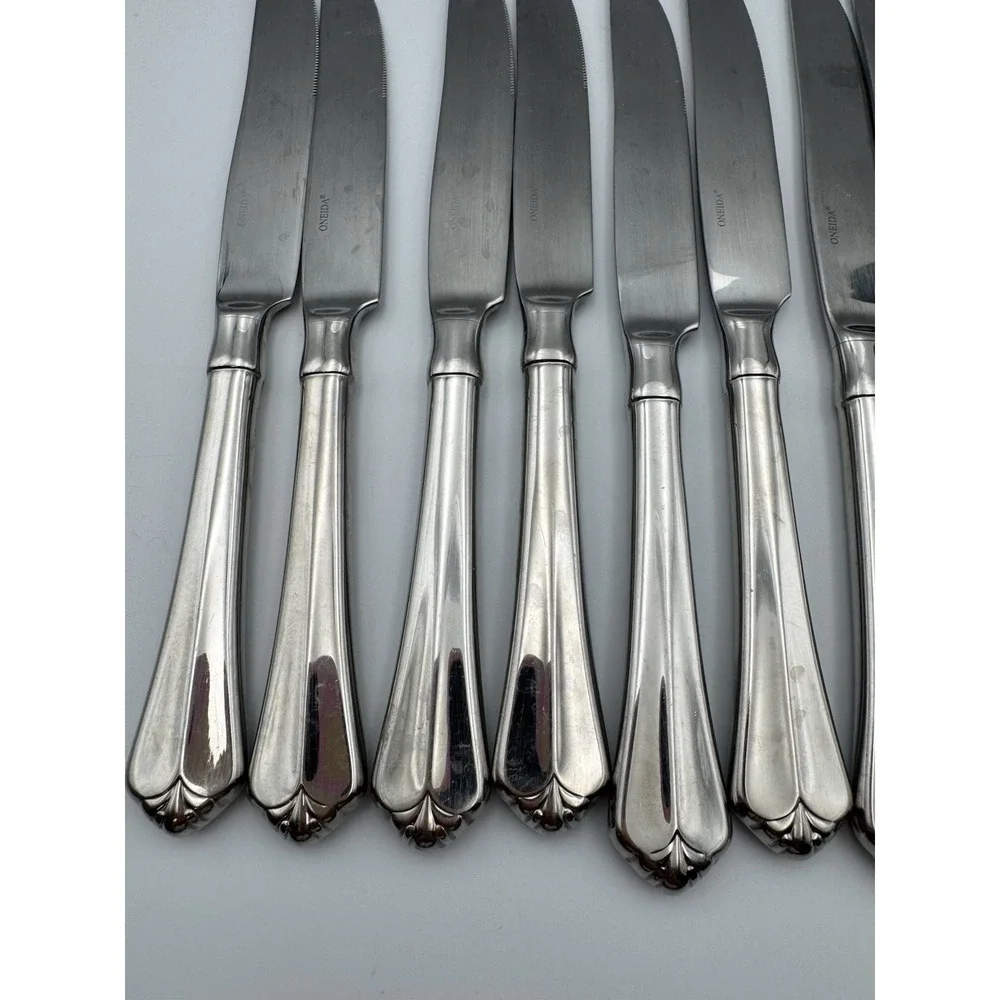 Vintage Oneida Stainless Julliard Dinner Knives Set Of‎ 8 Cube